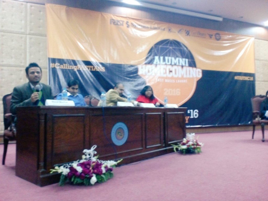 OSAF_NU's tweet photo. Panel discussion on "Quality of Human Resources being produced by Institutes of Pakistan" #FASTHC16 https://t.co/TIeKgScqCk