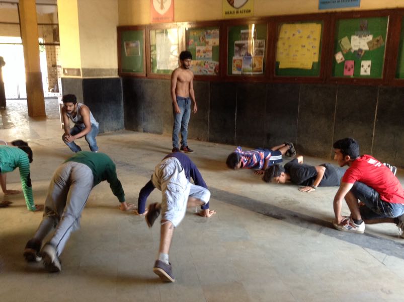 kaushal's tweet photo. Badminton, Zumba, parkour in action at the 2nd @SportsJig #SportsCarnival #GetBackToPlay https://t.co/AWDYv4T1FB https://t.co/cDgeCFjZqE