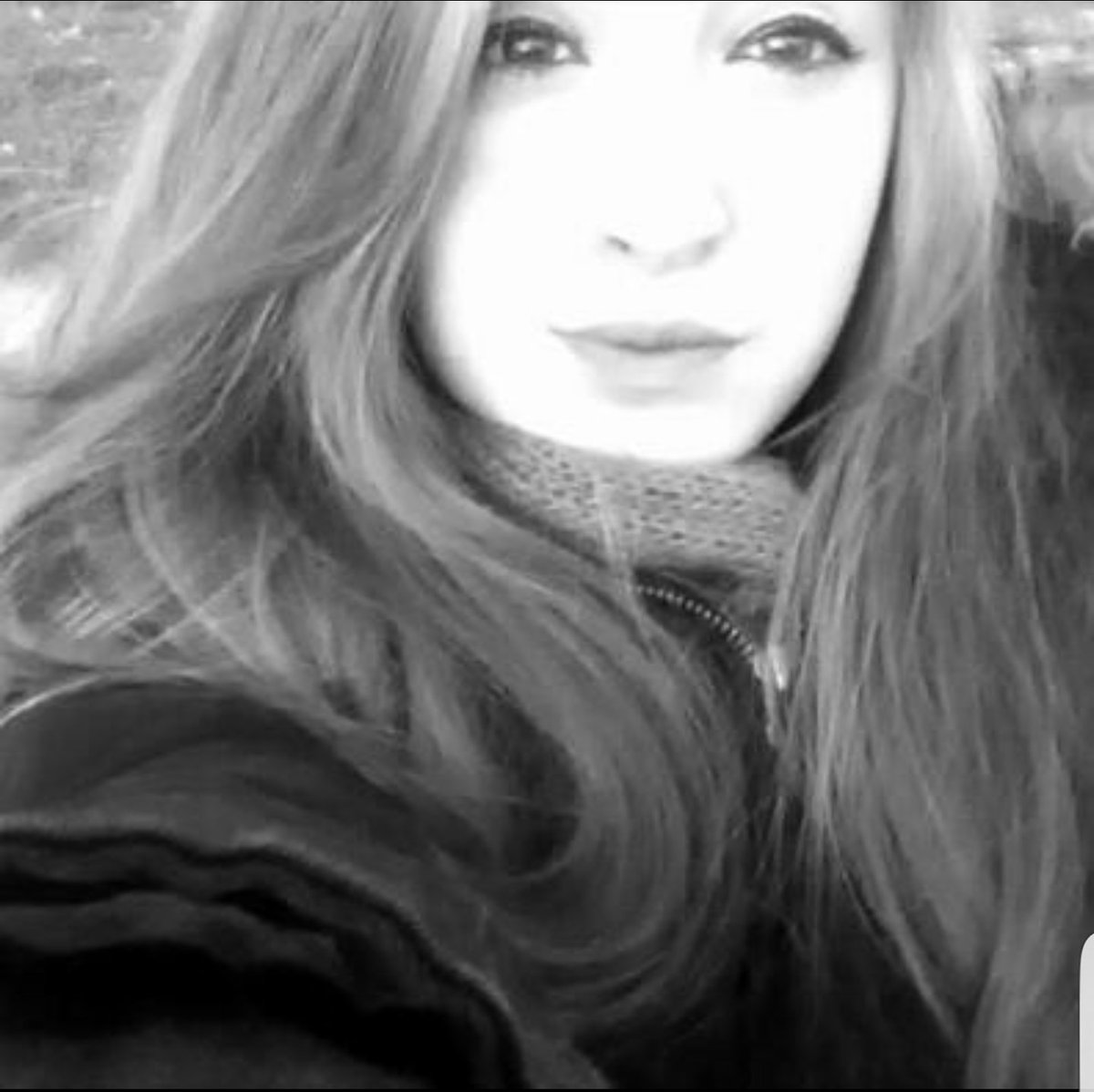 Buenos dias a tod@s.Despues de un tiempecito desconectada y preparando cositas nos vemos de nuevo.Os quiero a tod@s💕