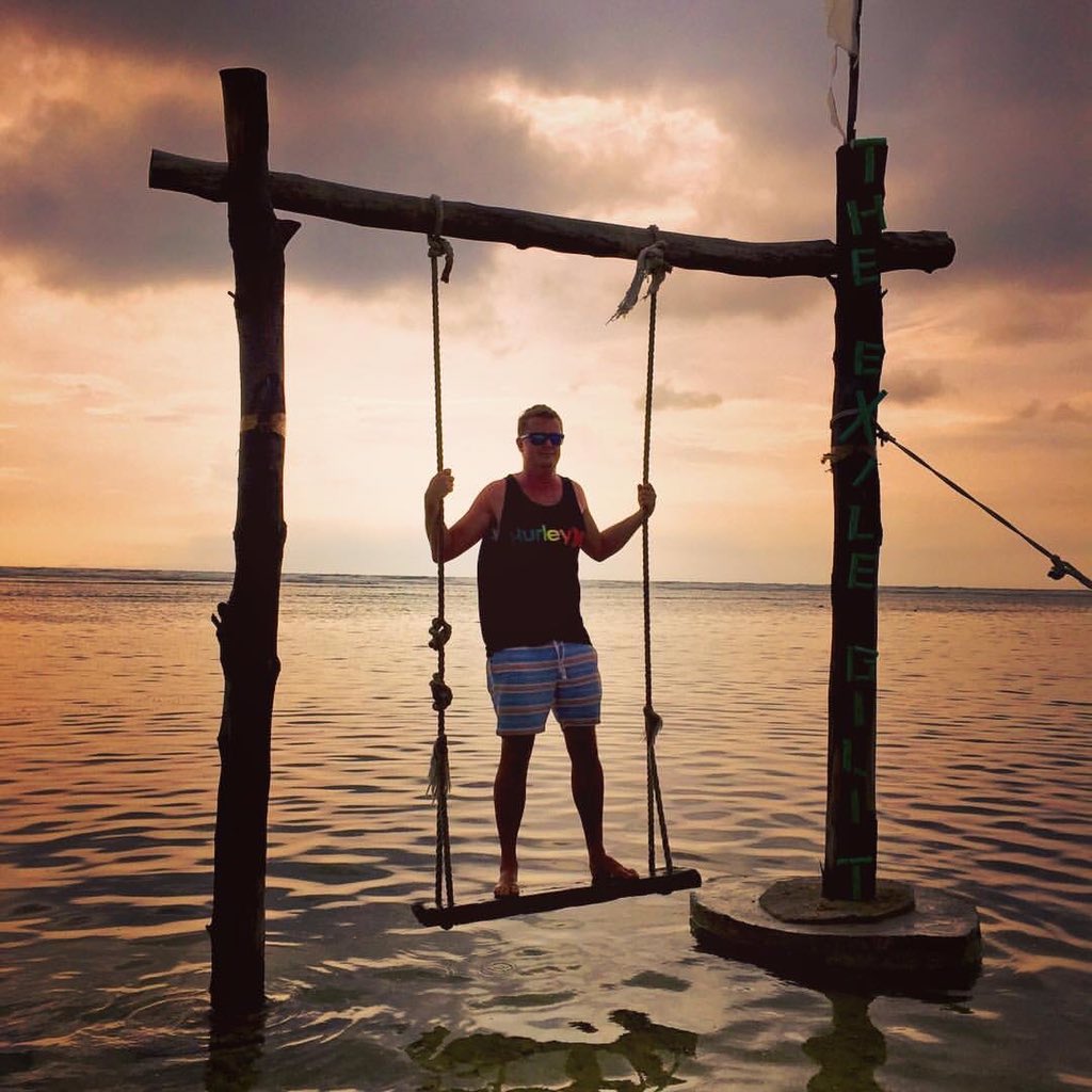 #sunsetswing #holidays #bali