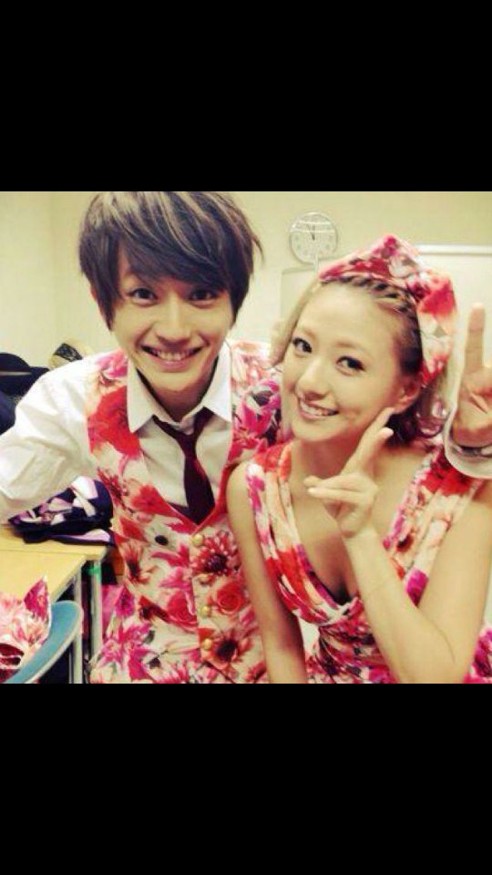 aaa85305983's tweet image. やっぱり、にしちあ良いなぁー😳

#10RT＝仲いい2人やなぁ
#30RT＝メッチャらぶらぶやん😍
#50RT＝最高すぎる！
#100RT＝神のレベル😇