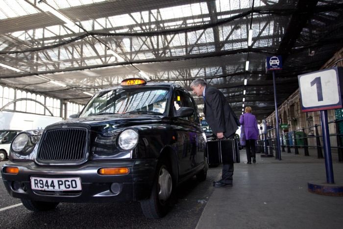 TfLTPH's tweet photo. Find more details about late night marshalled taxi ranks at https://t.co/lxVUpRRGfs https://t.co/9gxgb5Z1nr