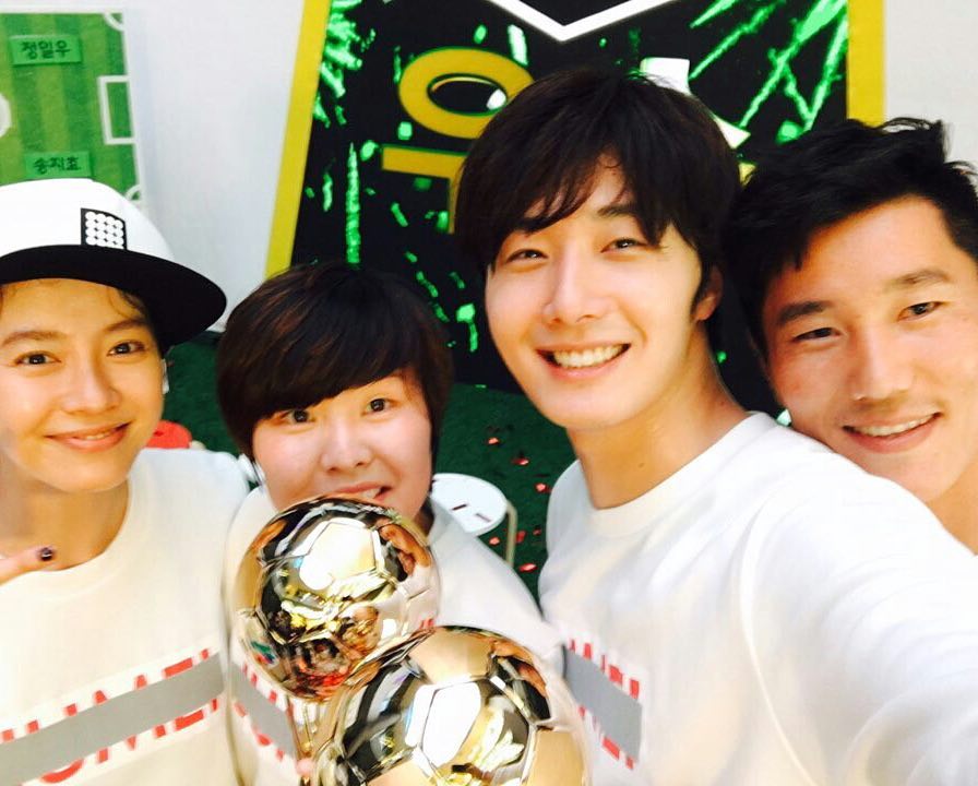 #김재성 ins w/#송지효 #지소연 #정일우 (cr. ins@ jaesung_no7) #SongJiHyo