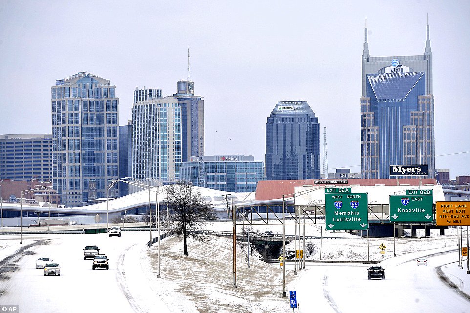 soyouwrite's tweet image. Happy Sunday and stay warn out there Nashville! #Tunderstorm #Snowzilla #Nashville