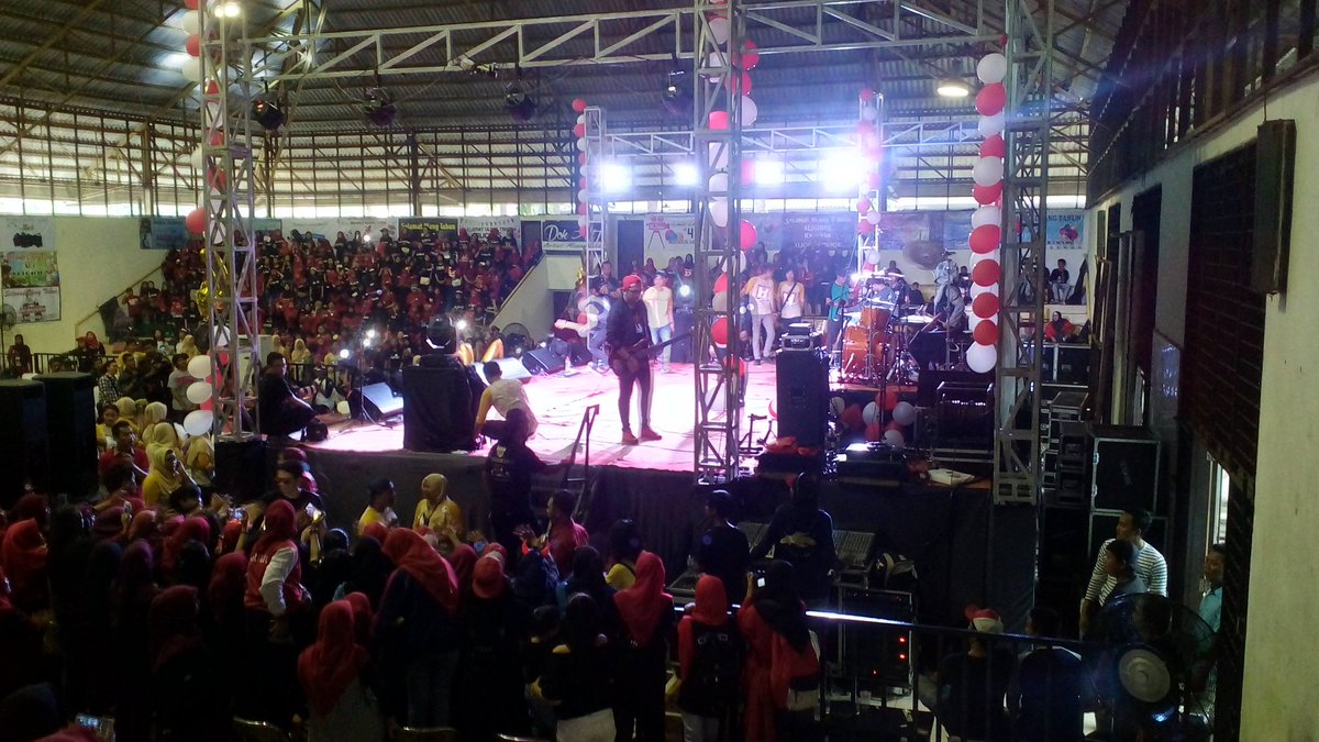 AliciousAmore's tweet photo. Abang @arry_thrizna :) https://t.co/gXPcR7LajA