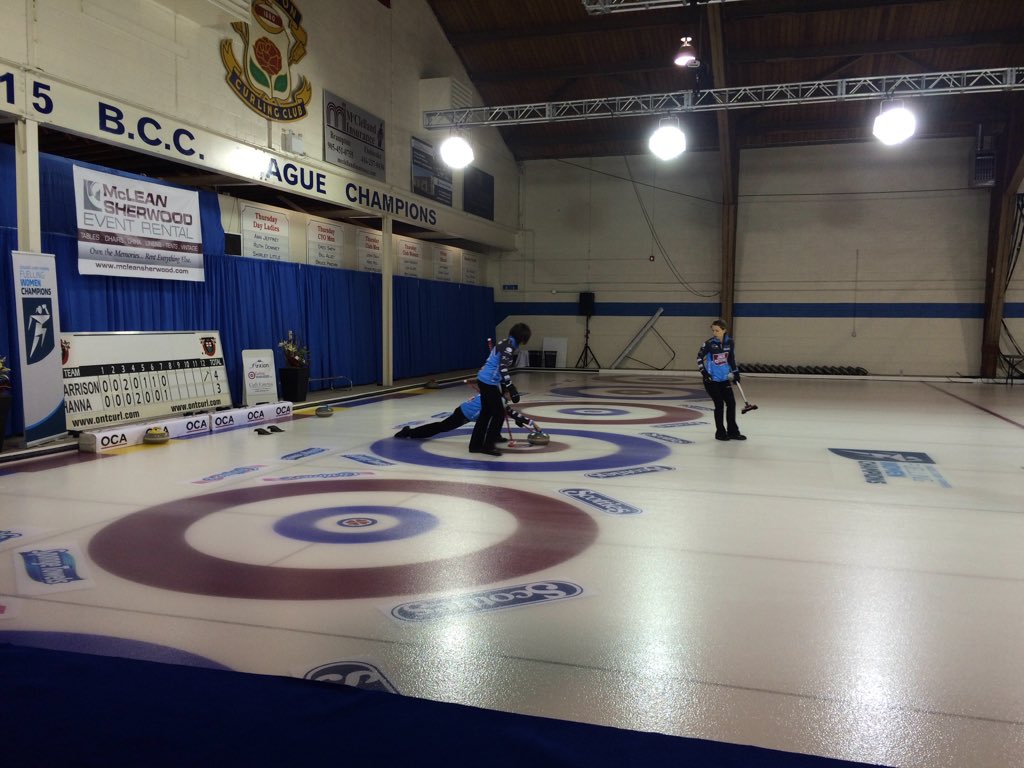JaimieHayward's tweet photo. Harrison coming out of the hack...#2016scotties #ChampionHer https://t.co/TpH9rTXjnL