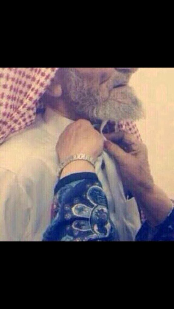 cgh677cgg4's tweet photo. عمر الغلا ماصار له سن محدود
وعمر الوفاء ماصار دون المبره
واكبر دليل الي على ذمة العود
كبرت وهي للحين ،،،ثوبه تزره https://t.co/GrkG2O8naL