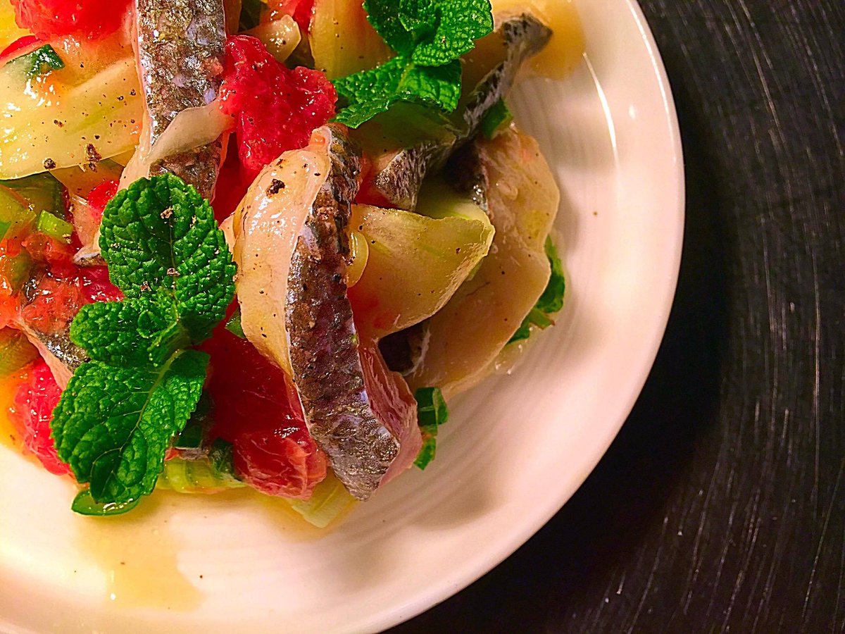 LaPerlaBath's tweet photo. It's #LaPerla's evening offer for #Bath!
Taste 3 Tapas+ 2 cocktails just for £30
from 18pm-21pm (Tues-Thurs) max 2 https://t.co/H0ibdcgwIq