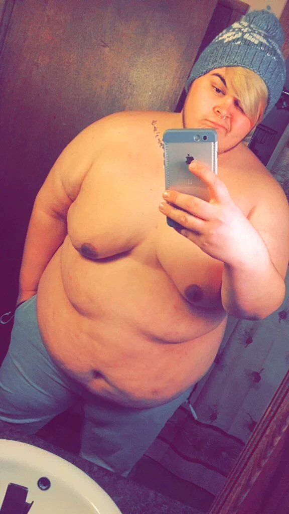 متاان من الكويت بس (@boo_na9raa) on Twitter photo 