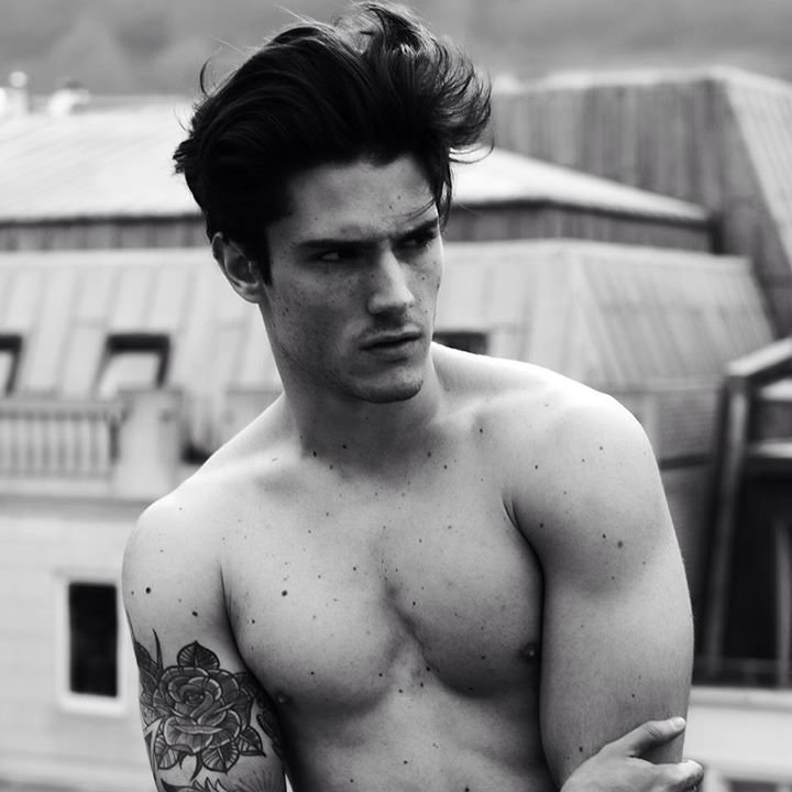 AshMPll's tweet image. @ImpressiveVixen damn