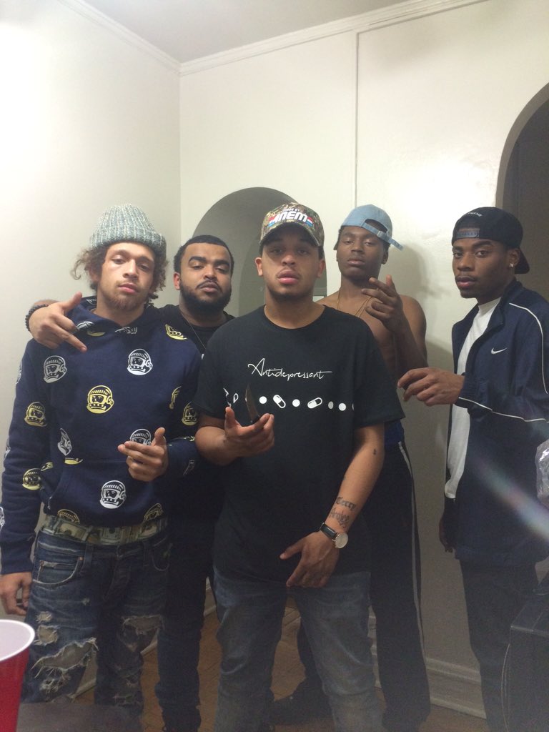 KingKap__20's tweet image. #DashMoney