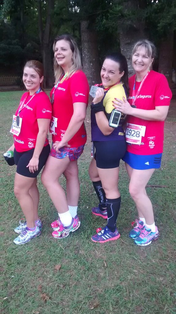 AMarkutis's tweet photo. Corre mulherada! #loucasporcorrida #maniadecorrida #mbrunningteam #mbpersonaltrainers #juntassomosmaisfortes https://t.co/KYdfUVvIIM