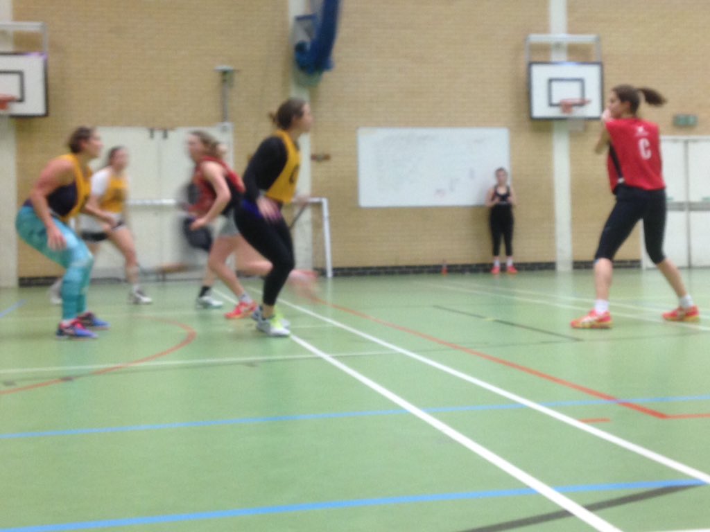 OUNetball's tweet photo. Great friendly last week for the blues vs Dreams in Southampton #varsityterm https://t.co/UlzKX9E9O8