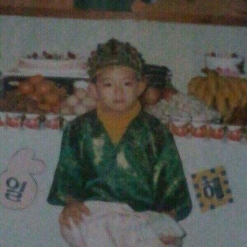 louiegurlbb's tweet photo. fetus v keeps me spurred in everyday life and when im super down. wish u too. https://t.co/bhpTkyyCjw