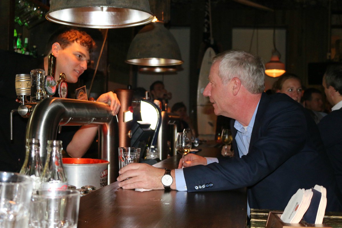 Lid van het JBN? Leer dan gratis hoe je jouw businessmodel kan maximaliseren. 

buff.ly/1N4Ew9P