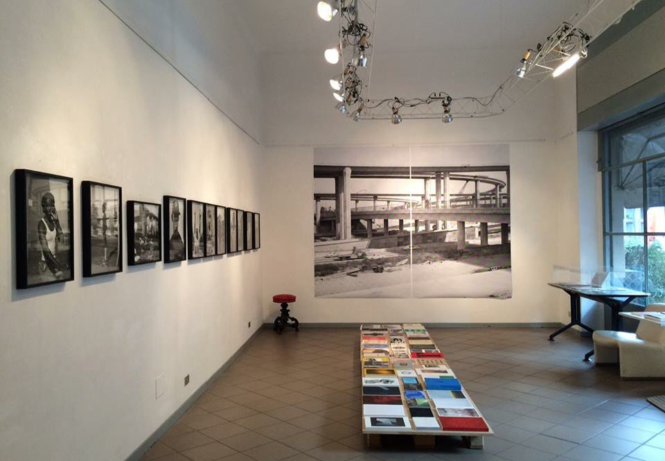 micamera_milan's tweet photo. Installation with Roma Publications and Dana Lixenberg. Through Feb 20 - https://t.co/nxKdKB4CGs https://t.co/uHad5RiaxH