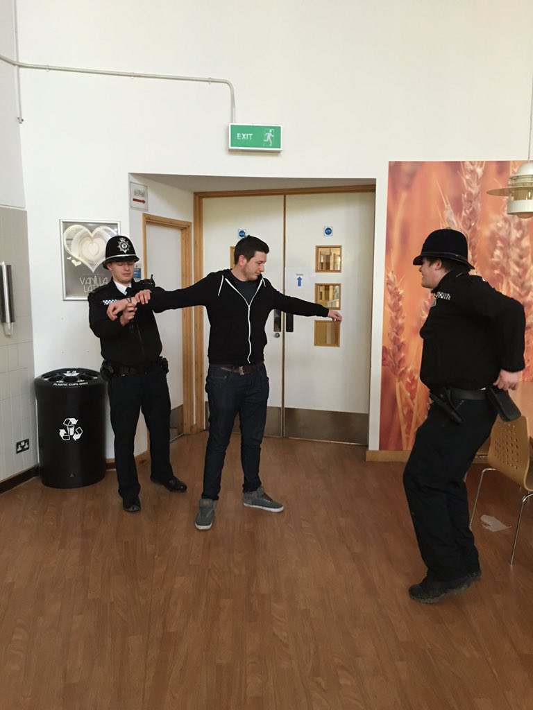 ASPSpecials's tweet photo. #SCJames and SCChalie have just made an arrest for a theft of a Dvd from 2 days ago! #SCDan https://t.co/9kFm6tjdkP