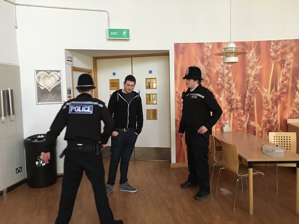 ASPSpecials's tweet photo. #SCJames and SCChalie have just made an arrest for a theft of a Dvd from 2 days ago! #SCDan https://t.co/9kFm6tjdkP
