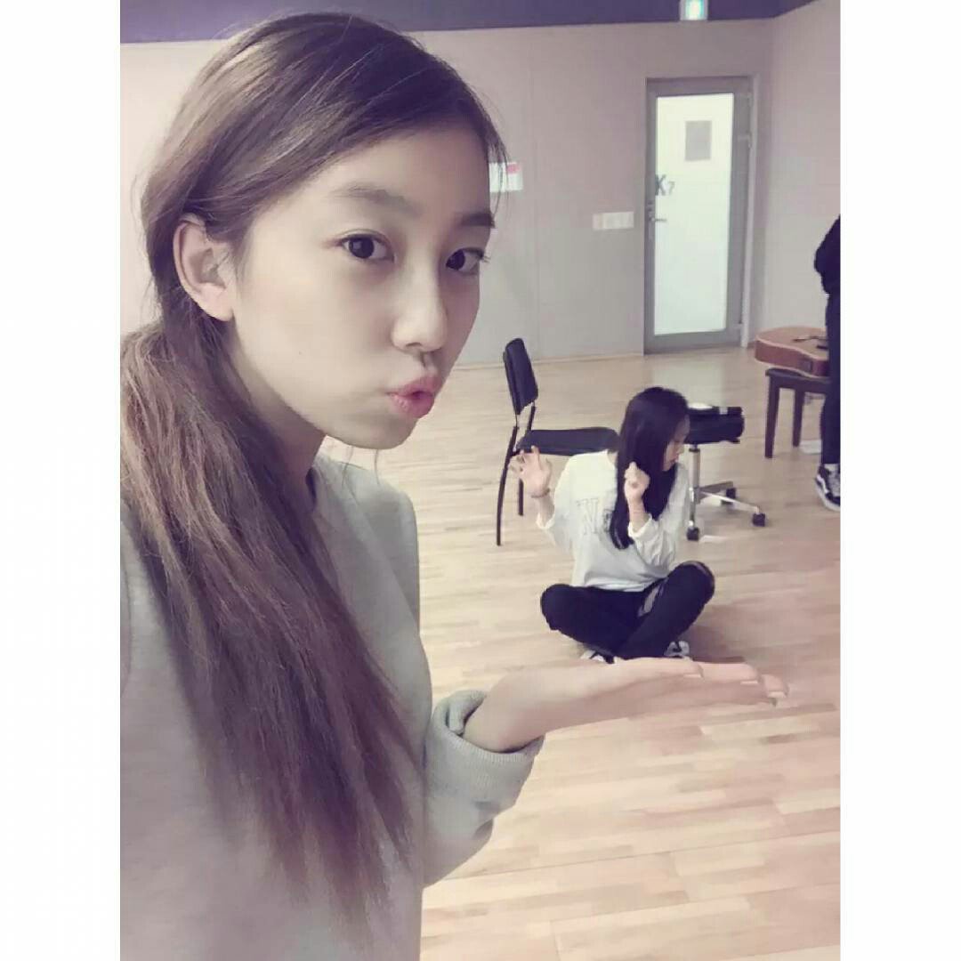 HallaTheArk__'s tweet photo. #HallKook #Halla #YunaKim #Jane #TheArk https://t.co/6r4TVSmDkF