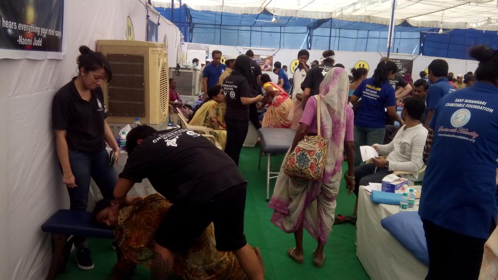 ravindraperve's tweet image. 62 Chiropractic Specialist. #servicewithhumanity @Kharghar 49th MH Samagm. Outstanding. Tnx by many @santnirankari