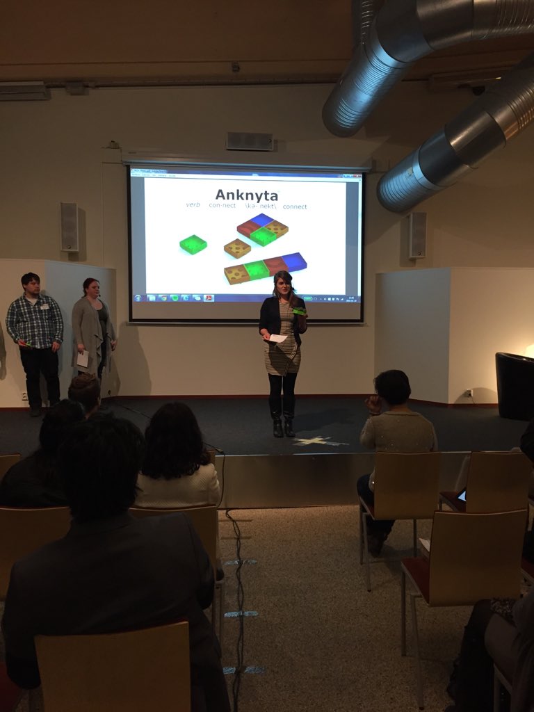 hackformaten's tweet image. Team &quot;IKEA&quot; present their case