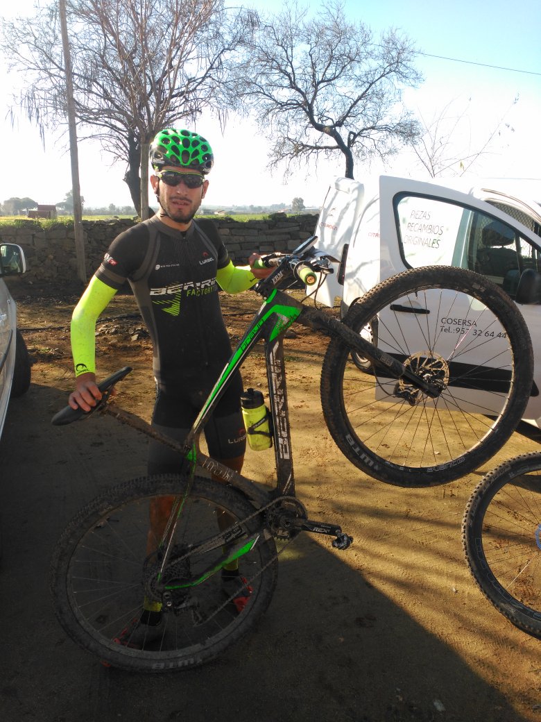 bttvictor's tweet photo. Victoria absoluta maratón Mtb monte malagon @BerriaBike @Jupetru @ROTOR_bikeES @dipucordoba https://t.co/KEZlzoutp1