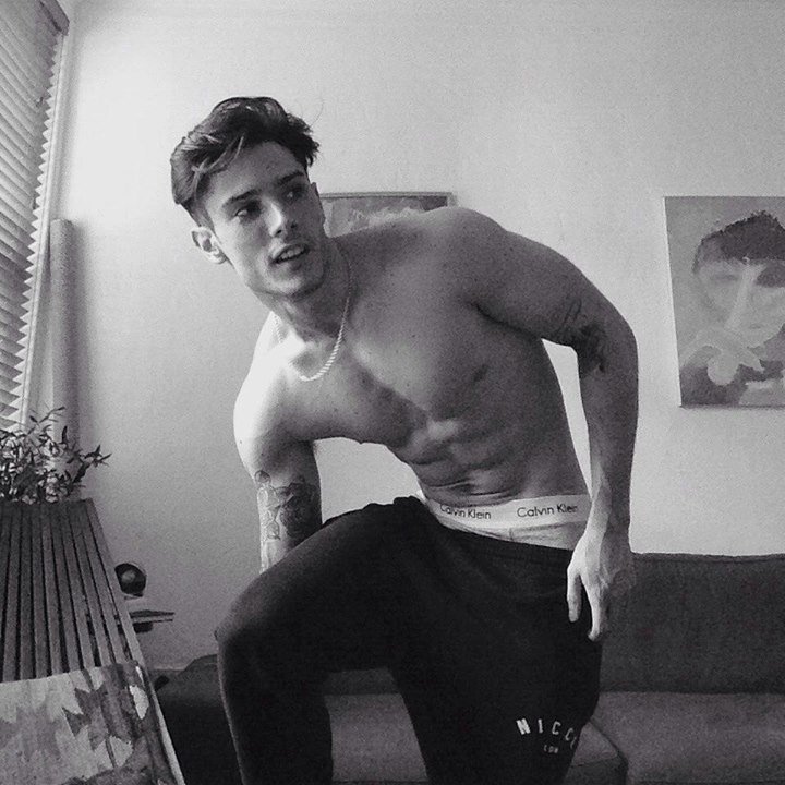 AshMPll's tweet image. When u getting dressed but bae is like