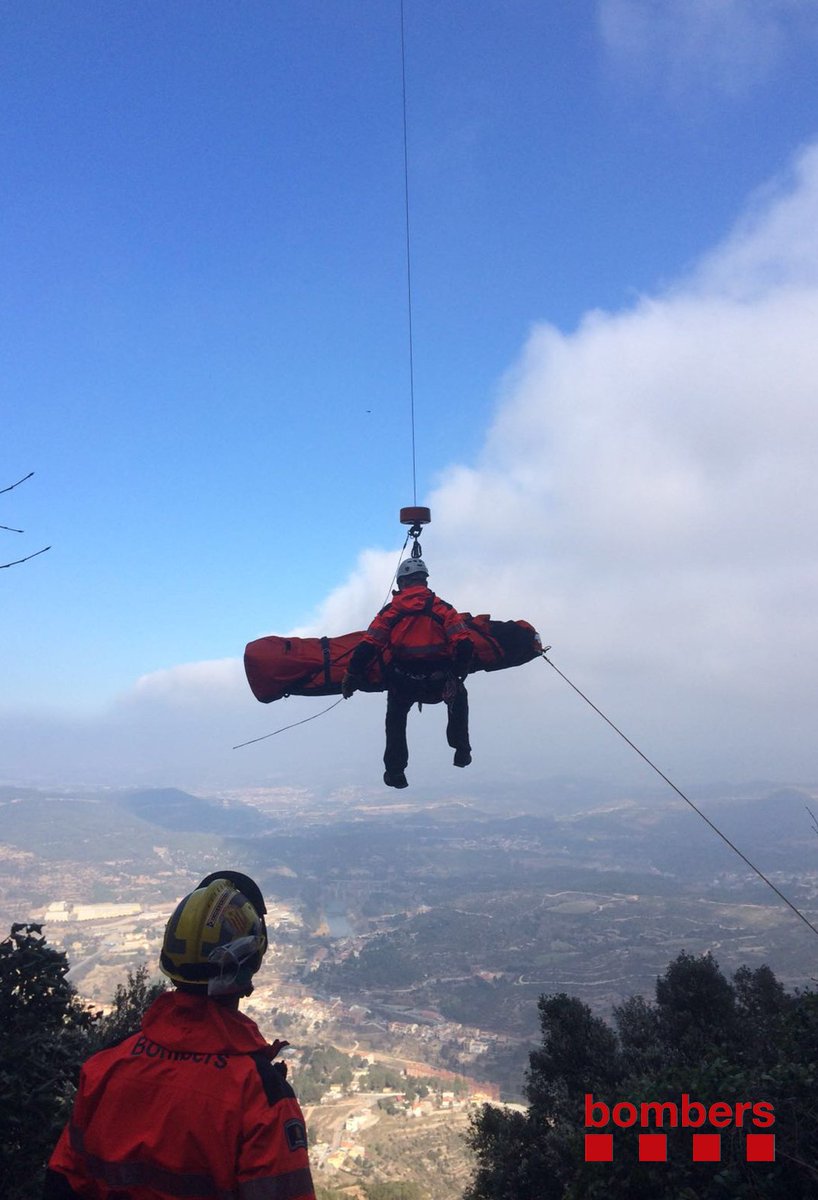 Rescat escaladora a Montserrat