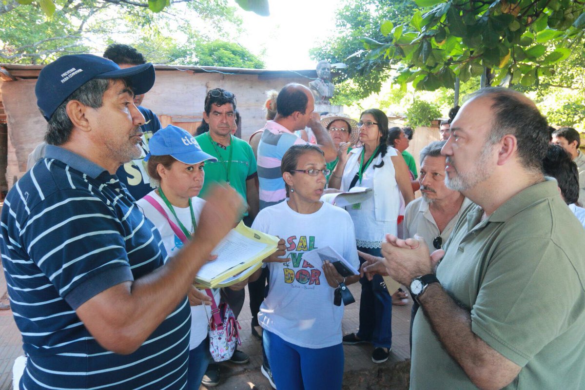 AreaSocialMuni's tweet photo. Arrancaron Mingas Ambientales con vecinos/as como protagonistas
Estuvimos por Obrero, Tacumbú y Roberto L. Pettit https://t.co/ax86RSAdTz