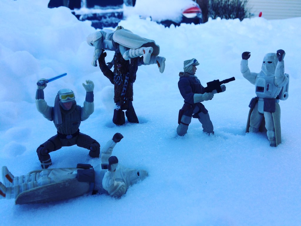 Stay warm! #hothisreal #starwars