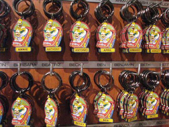 FunnyThingsUK's tweet image. #GrowingUpWithMyName and never finding it on these