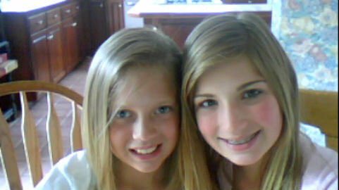 sidney_marie3's tweet photo. Happy Birthday Beautiful❤️😂 I love you👭 @haleymariefox https://t.co/M9OfWwYxPw