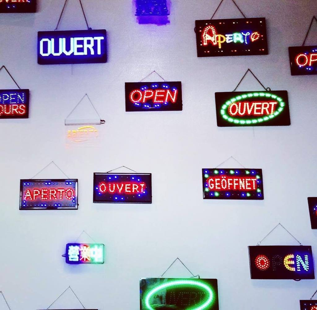 flamingomobile's tweet photo. @centrepompidou #open https://t.co/fvlobgdDPa https://t.co/Jrs2kCNiOw