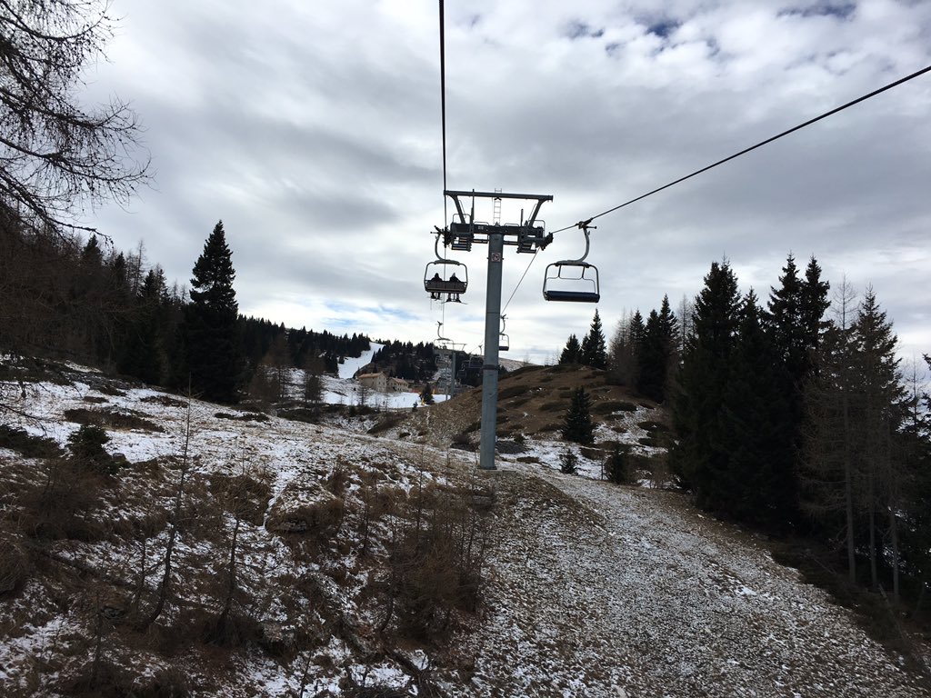 andreavalca77's tweet image. #folgaria #seggiovia