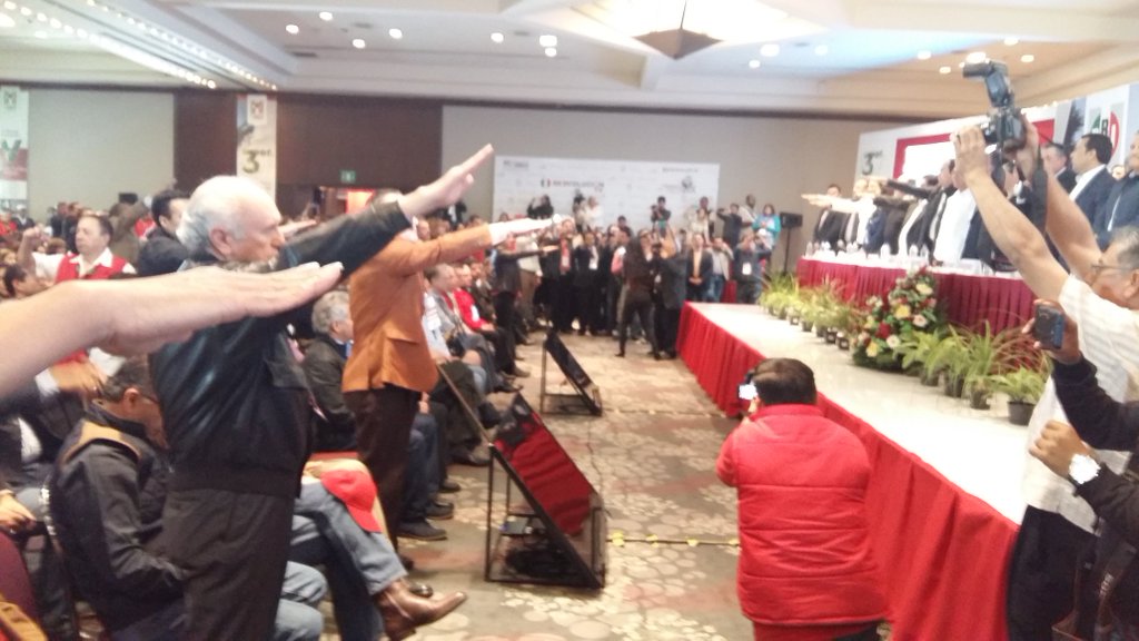 hectorhazael's tweet image. Se toma de protesta a nuevos consejeros estatales del nuestro partido. #VConsejoPRI @HContrerasZ @PRIJalisco2013