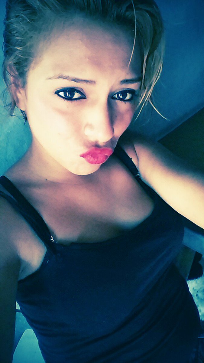 lore_lovemoreno's tweet photo. https://t.co/uQQbNEGriJ