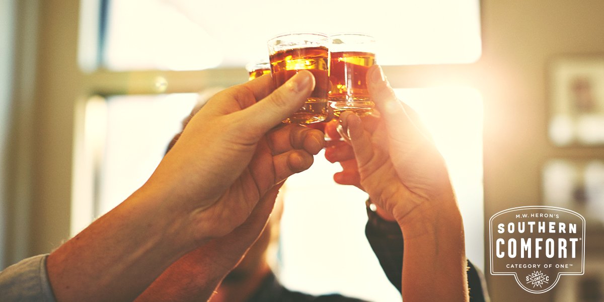 southerncomfort's tweet photo. Toasting with friends just got a whole lot more comfortable. #ShottaSoCo https://t.co/XskosUMbwP