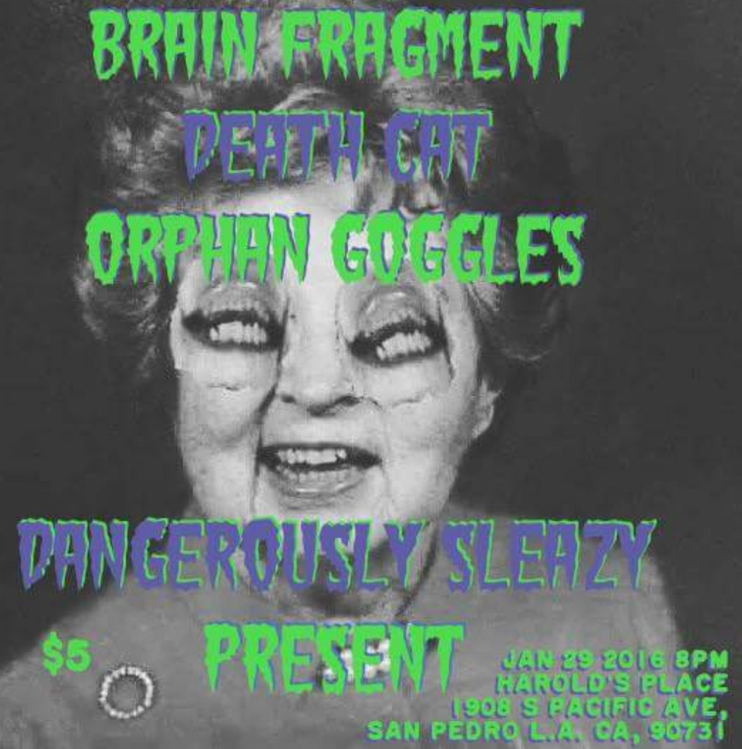 Dangerous_Slez's tweet photo. #friday in #SanPedro #dangerouslysleazy @MindeeJorgensen @buzzbandsla @larecord #PunkRock @LAWeeklyMusic https://t.co/7vgyobYbPs
