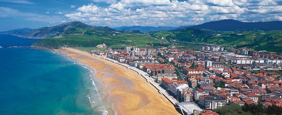 liesl_lesage's tweet photo. Verlangens 🌊🌞 #surfblend #zarautz https://t.co/rxxA8pQfYd