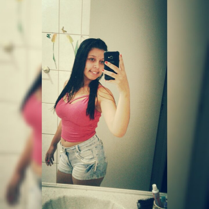LopeesIza's tweet photo. Booa tarde 💕😻 https://t.co/YHWaJVBHEU