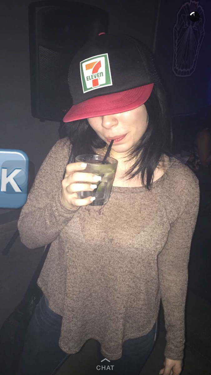 ryannanita's tweet photo. It was lit fam #seveneleven #alwaysreppin #thxpam https://t.co/YHdIbbZsSa