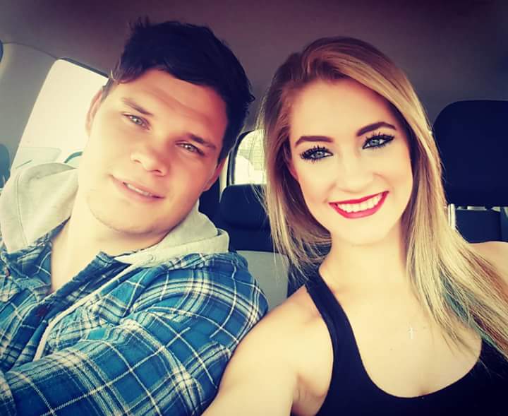 DevonHofmeyr's tweet photo. Ek en my prinses op die pad💙💙 is sy nie net beautifull nie ? https://t.co/MXQEXYYdrT