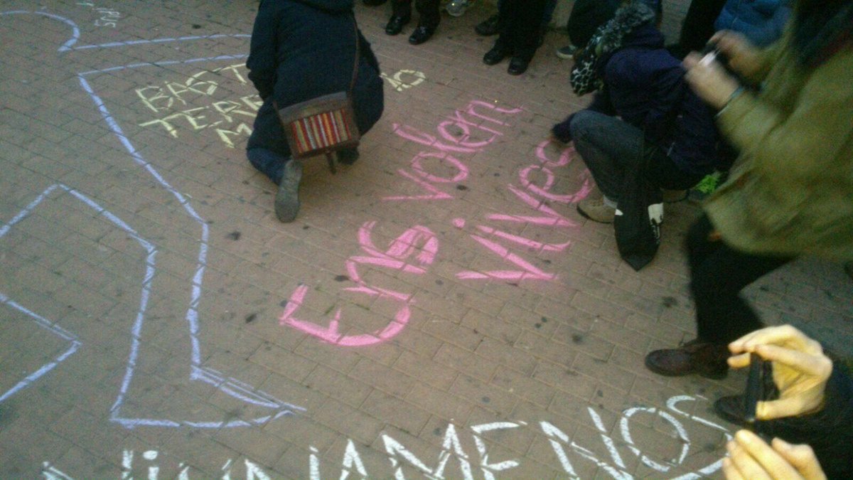 barbaradecampo's tweet photo. #EssersHumans
#Violencia0
#Ni1Menos
#EnsVolemVives https://t.co/feTuGmdzyD