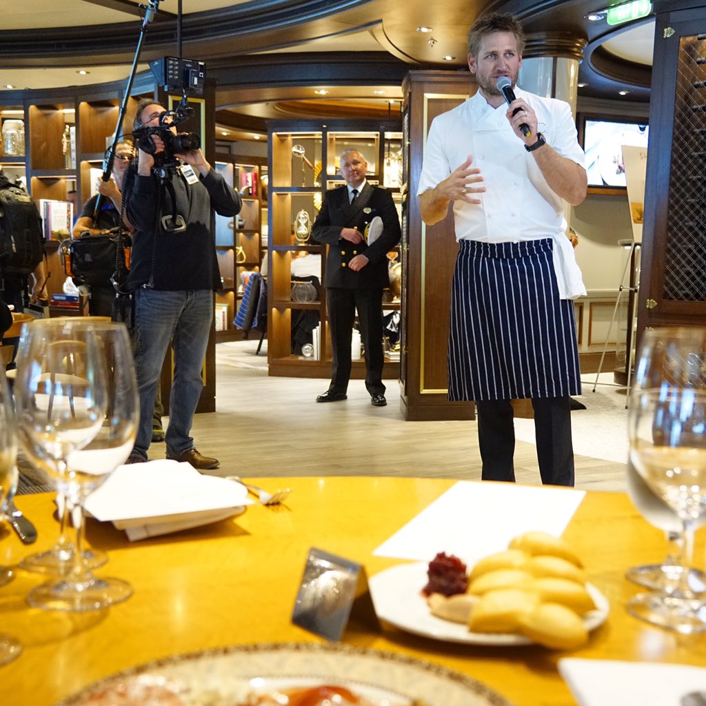 cruises_world's tweet photo. RT https://t.co/AAOhxeFJak #Chef curtisstone talks #Share on princesscruises #ComeBackNew #preview #cruise #RubyP… https://t.co/iK2cv1UKsB