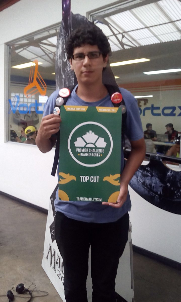 TrainerValley's tweet photo. Felicidades a @prepo2861 por conseguir Top Cut el día de hoy #Pokemon #PlayPokemon #TrainerValley https://t.co/YhQV1pRMGx