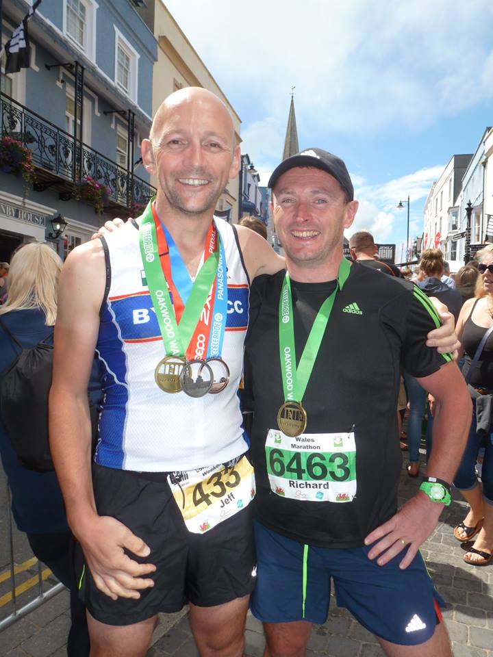 jeff_partridge's tweet photo. @UKRunChat #my2015memory with @RT07 after @aweventsteam #LCW #Tenby #Marathon with a chest full of bling ! #Elated https://t.co/A0NAB9gDmQ