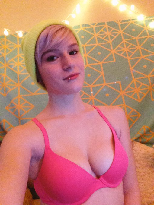 Back from a private #sph show! https://t.co/V2EaPUxuHe @chaturbate @Chaturbaters #chaturbate #camgirl<a href="/tag/sph"class="tags">#sph</a><a href="/tag/teen"class="tags"><span>#teen</span></a><a href="/tag/camgirl"class="tags"><span>#camgirl</span></a><a href="/tag/chaturbate"class="tags"><span>#chaturbate</span></a>