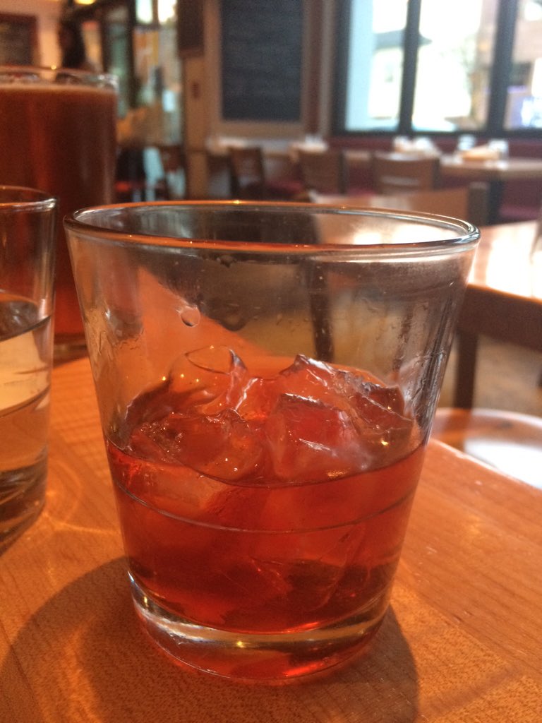 shinytomato's tweet photo. .@Nookvancouver has Negroni's on tap! A nicely crafted cocktail indeed! https://t.co/0kOIDInPD8