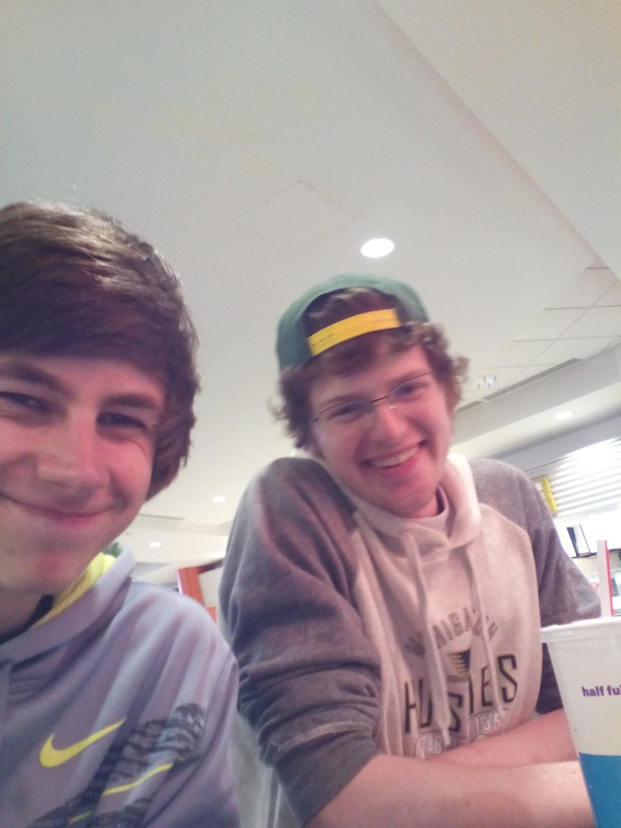 baehyde's tweet image. Happy Birthday to the one and only @WhatTheHeckman8! Hope it's going well at Michigan Tech