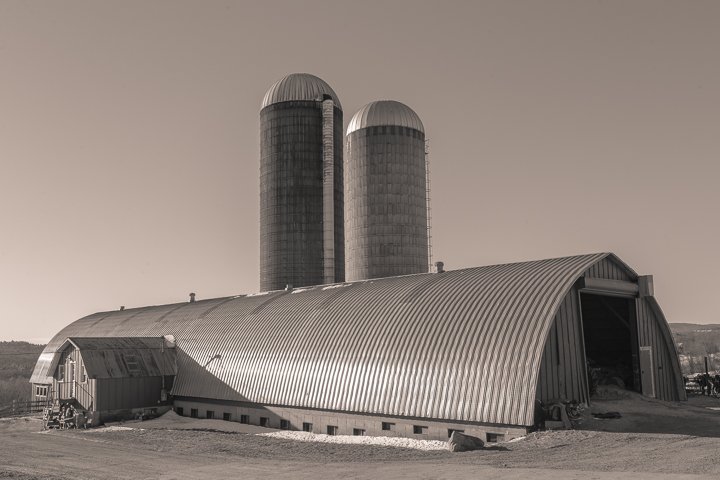 GaryFournier2's tweet photo. Black &amp; white winter photography. https://t.co/q8IpdTQHbq